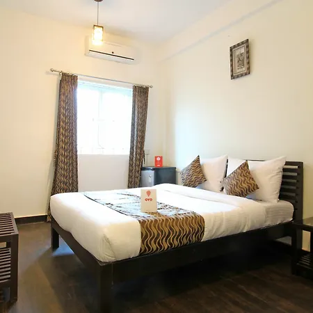 Oyo 10227 Sai Baga Hotel
